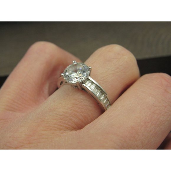 Size 6.25 Sterling Silver Round Cubic Zirconia With Channel Accents Band Ring - Picture 4 of 8